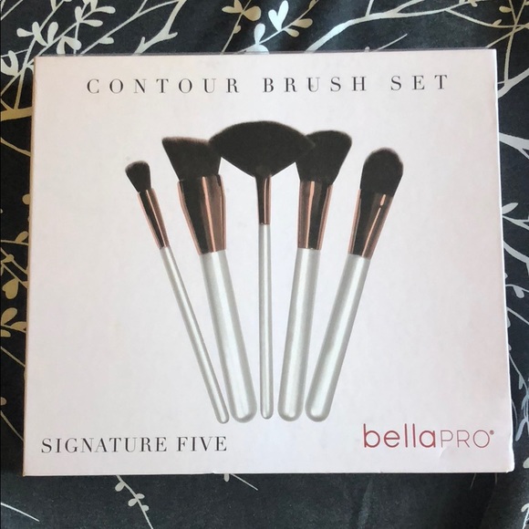 Other - 💅🏼BellaPro Contour Brush Set💅🏼